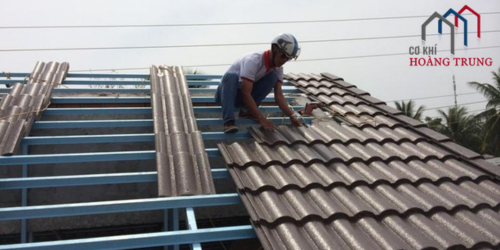 Sửa chữa mái tôn rỉ sét tại quận Tân Bình